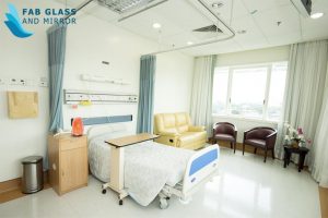 Himalayan Salt Lamps in Hospital