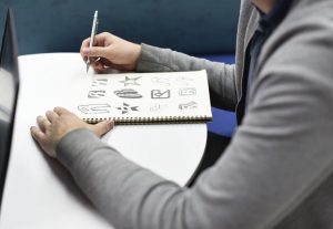 LOGO DESIGN TRENDS